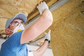 Best Garage Insulation  in Comstock Northwest, MI